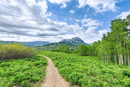 best hikes crested butte colorado