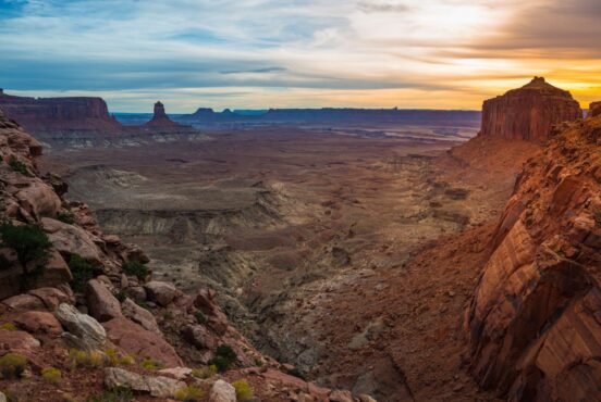 best hikes in canyonlands national park utah