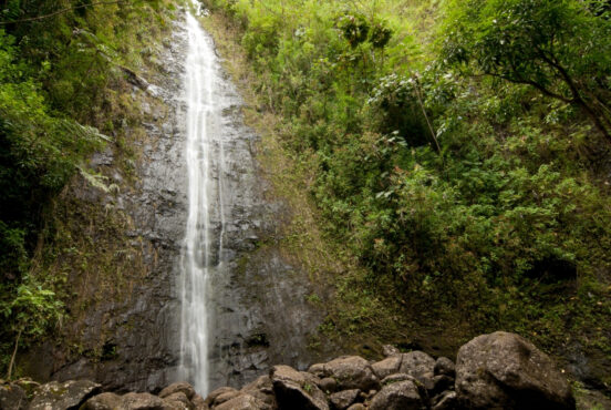 best waterfall hikes oahu