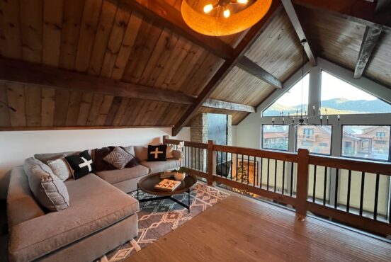 inside estes park cabin