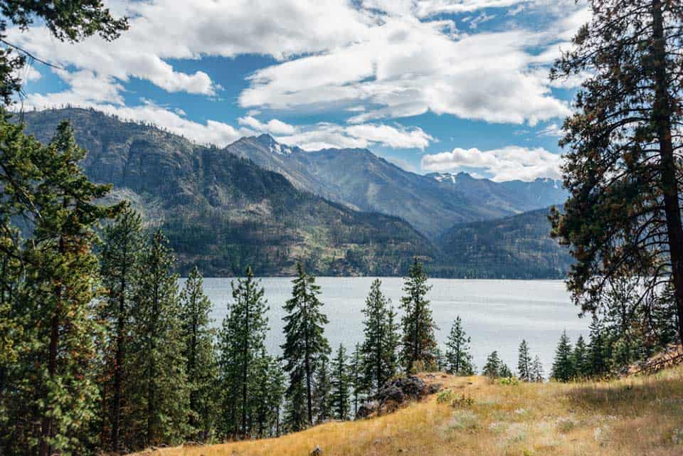 lake chelan pnw road trip