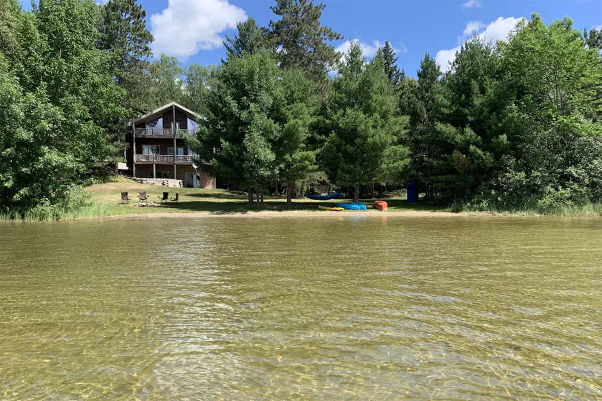 lakefront cabin northern minnesota