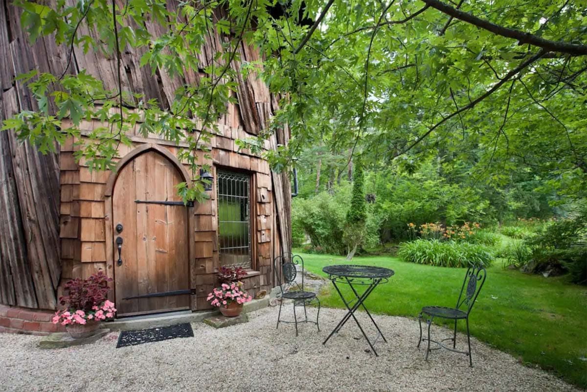 massachusetts treehouse tower