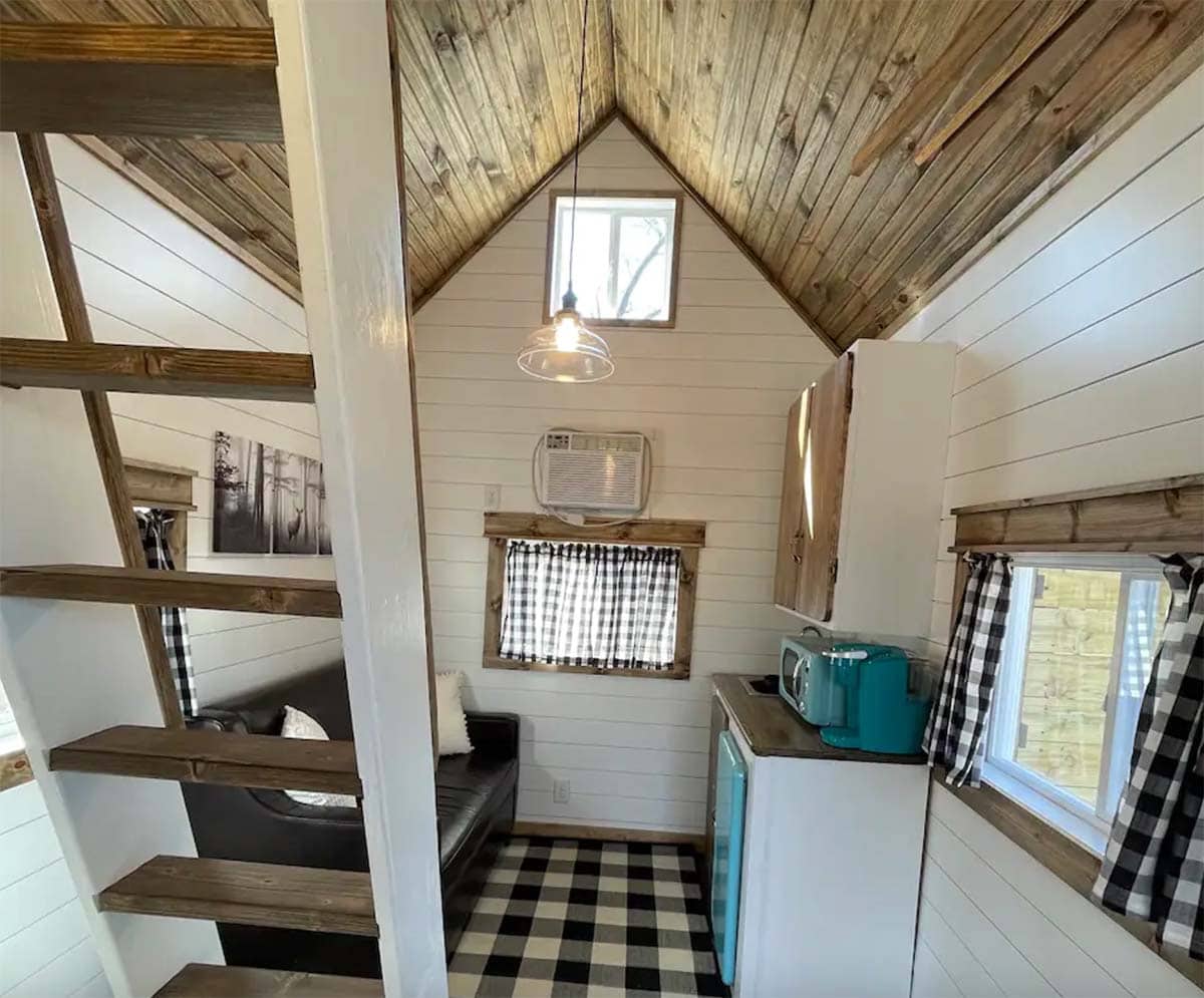 missouri tiny houses - flannel