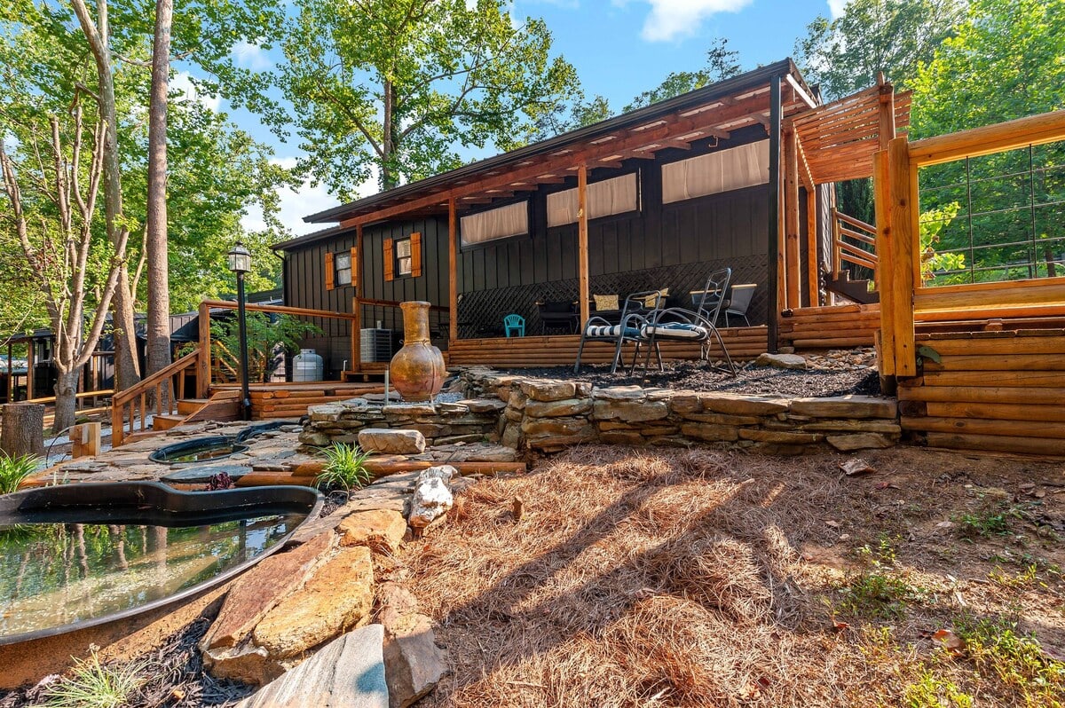 river's edge tiny home