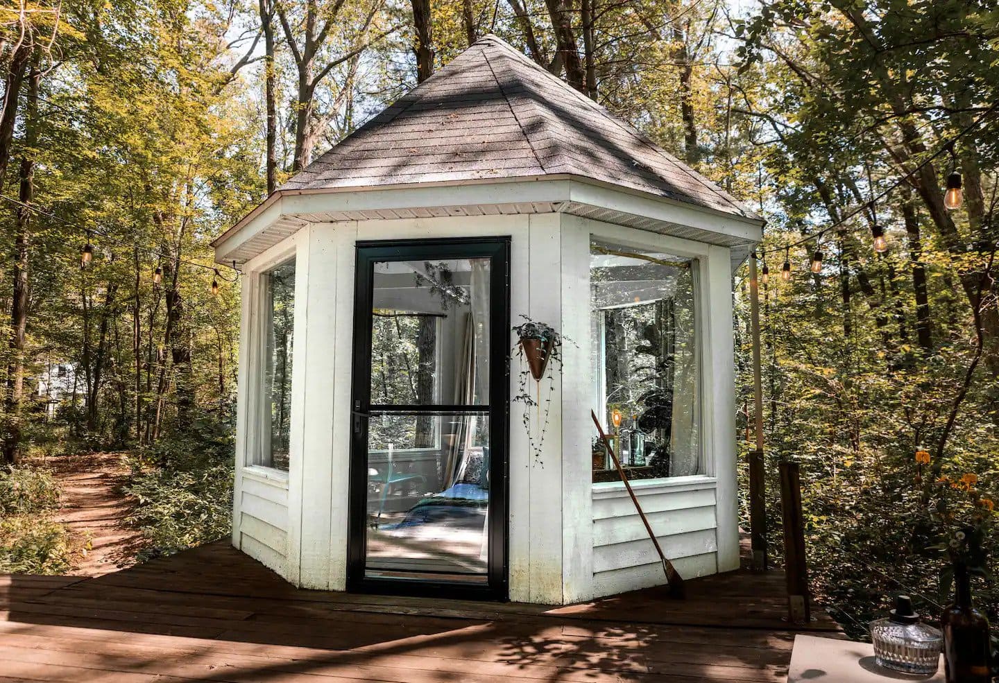 romantic airbnb michigan