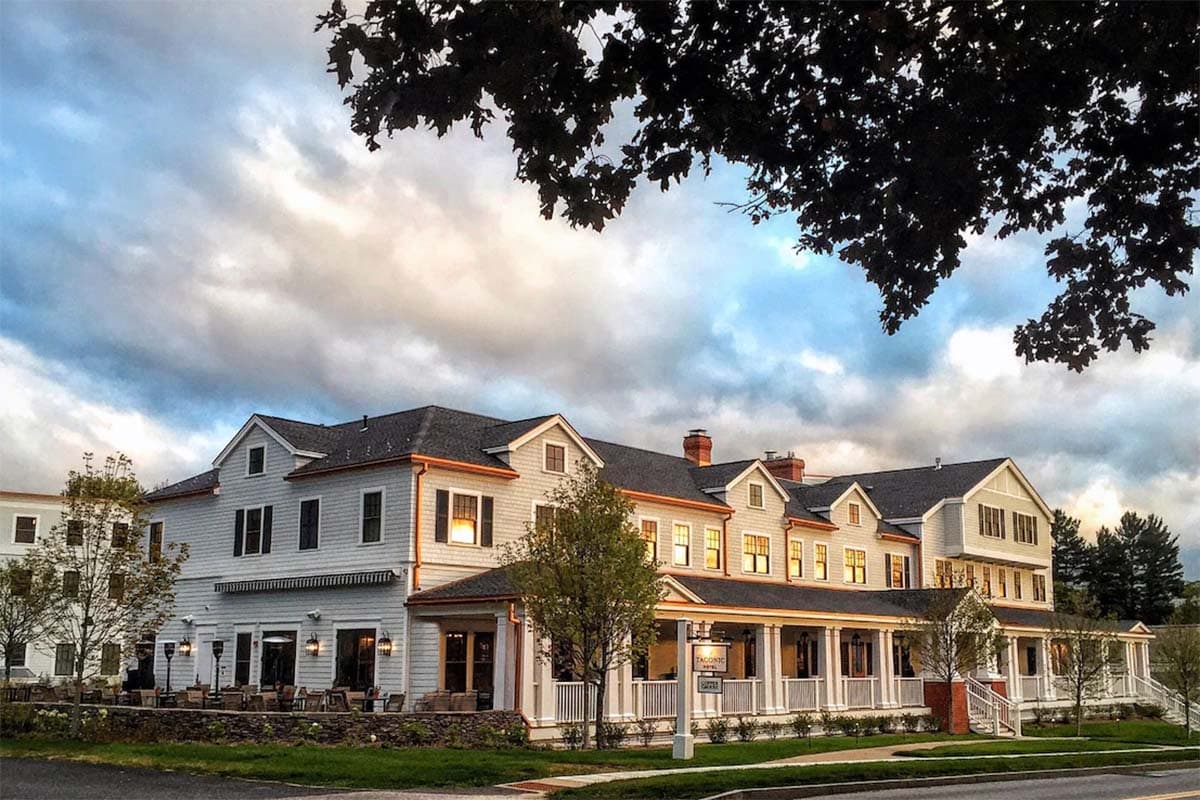 romantic getaways vermont - taconic hotel