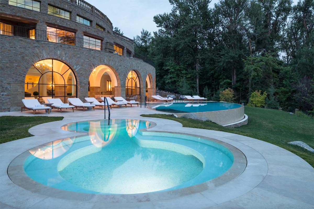 romantic getaways washington - posthotel leavenworth