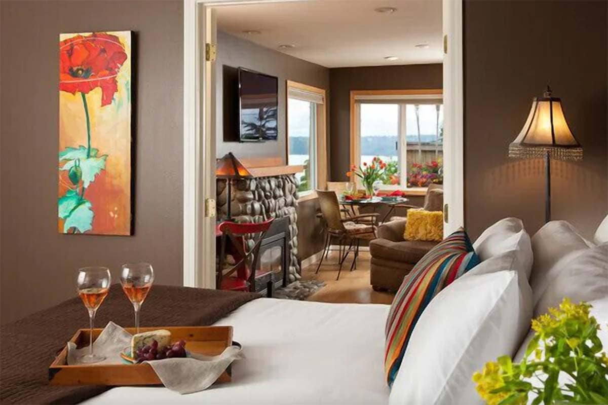 romantic getaways washington - puget sound