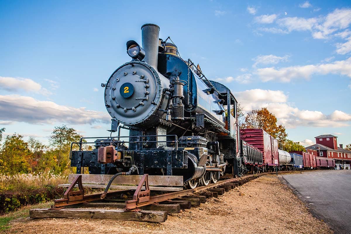 things to do connecticut fall - steam train