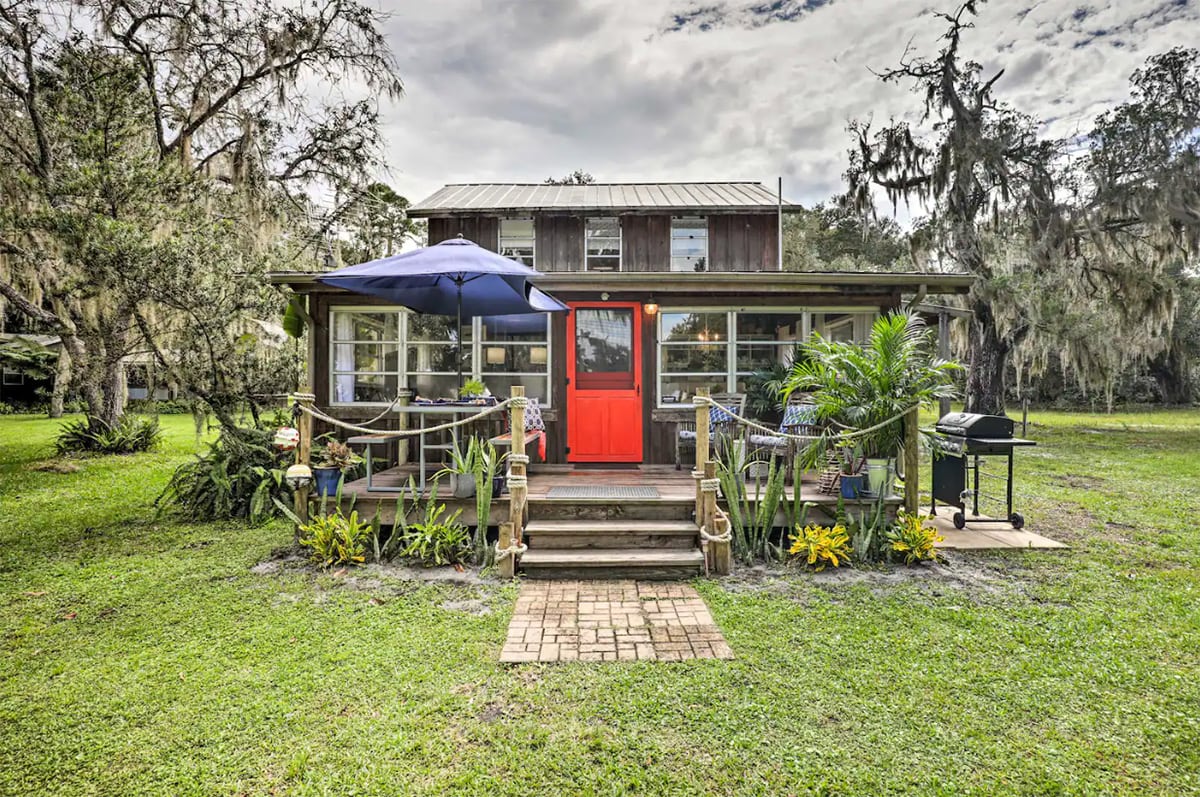 unique places to stay florida - cabin