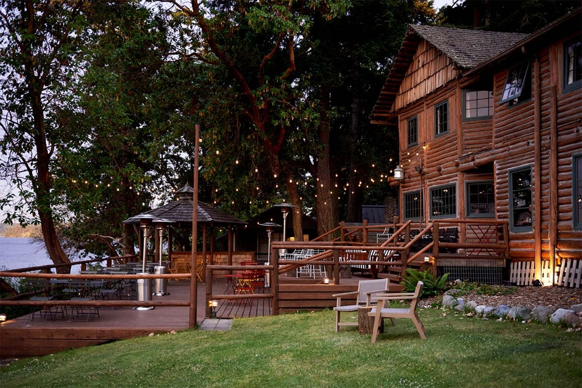 unique places to stay washington - captain whidbey