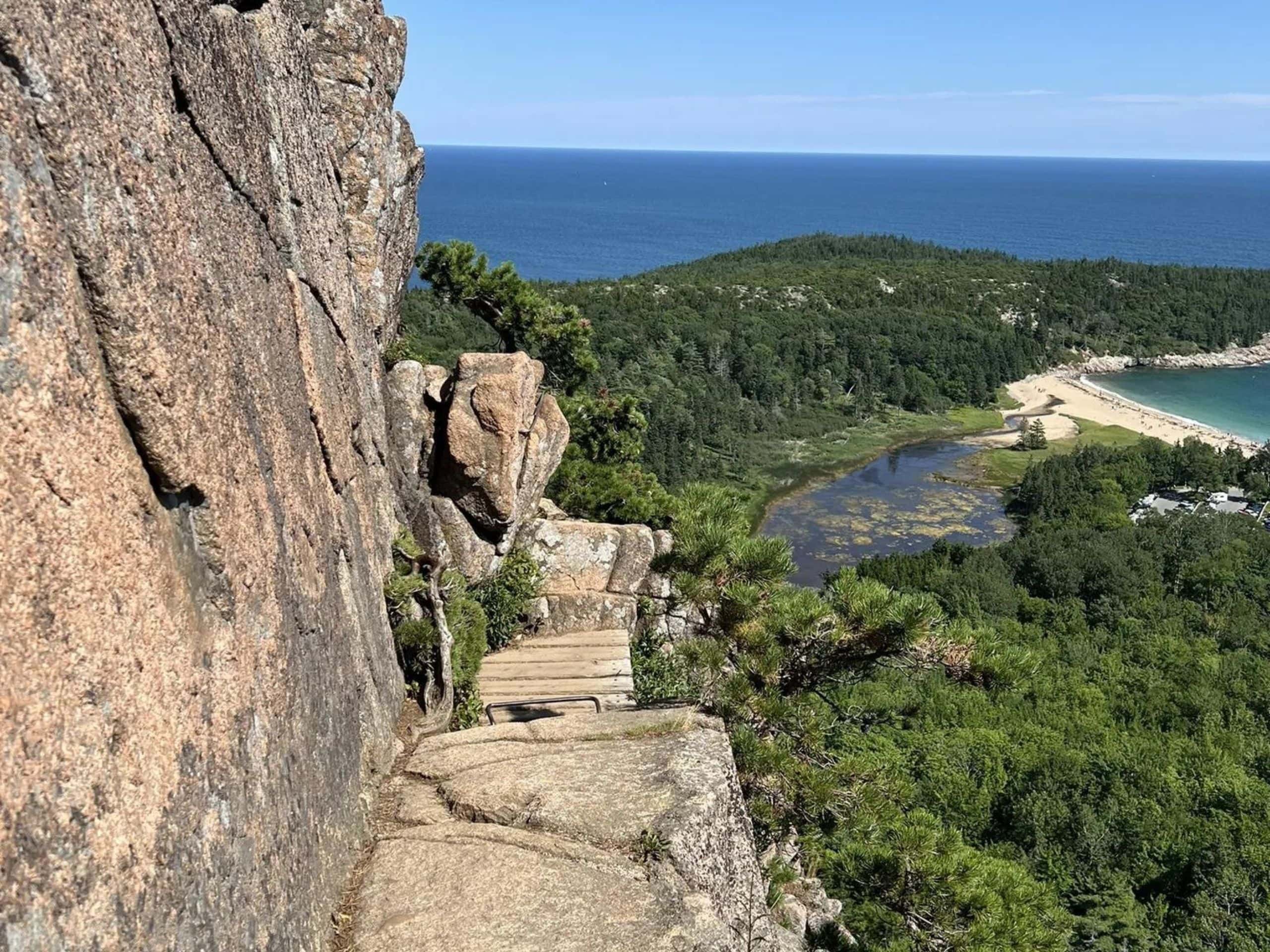 Cliffs on the Beehive Trail
