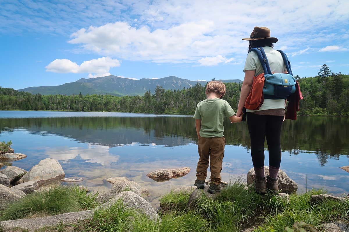 white mountains hikes - Lonesome Lake