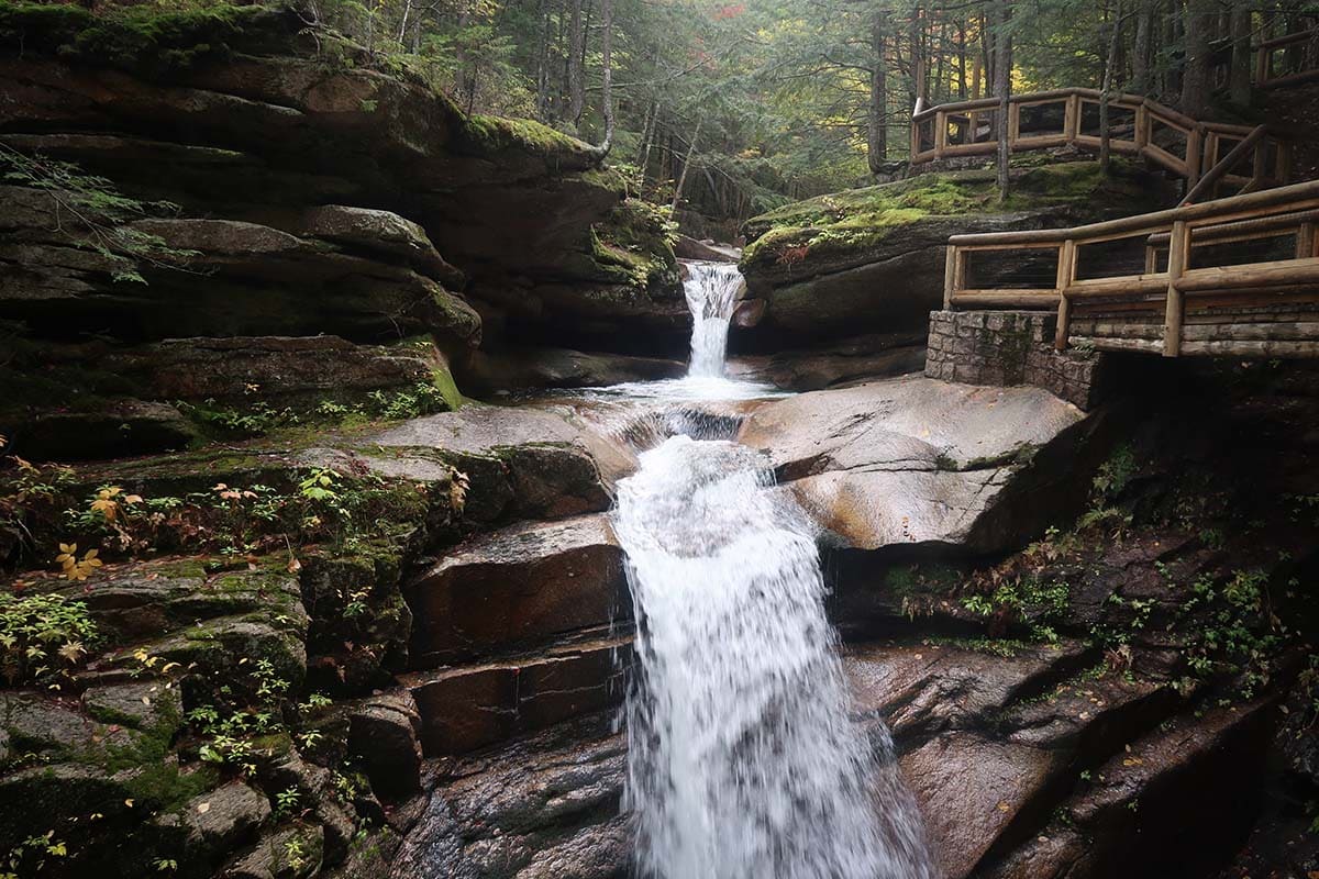 white mountains hikes - Sabbaday Falls