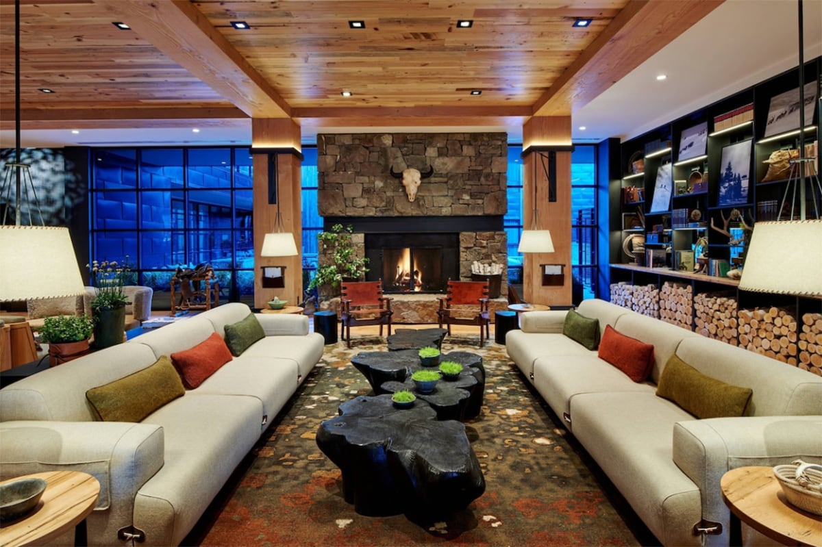 yellowstone winter hotel